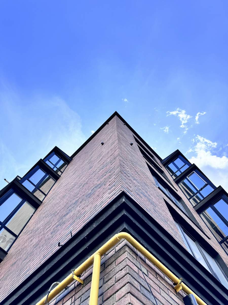 House cladding with CERRAD Lift brick CHILLY tiles
