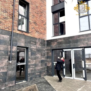 Elewacja osiedla Amsterdam w Łucku z płytek Scandiano brown Loft brick chili