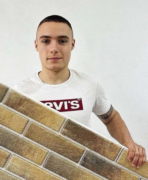 Dmytro, thermopanel press operator
