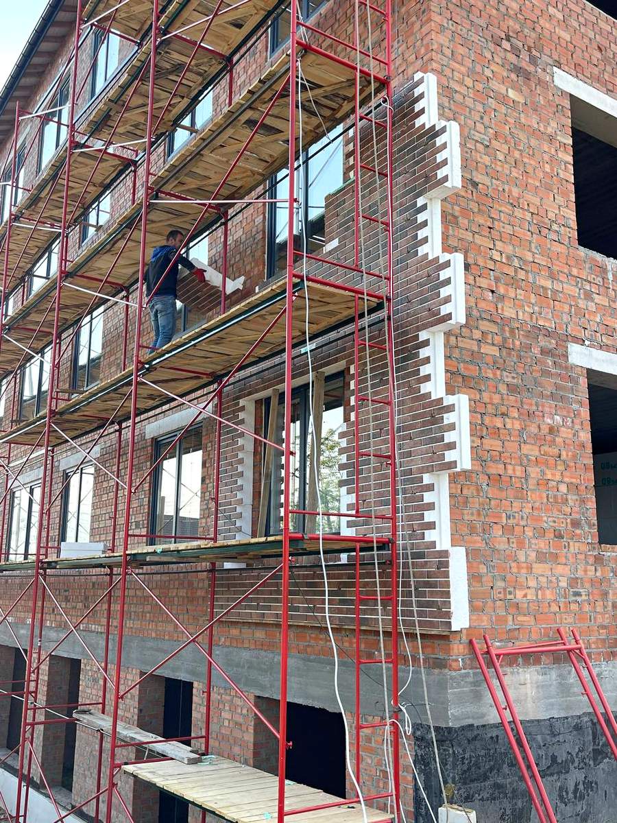 High-quality facade insulation in the residential complex Milange