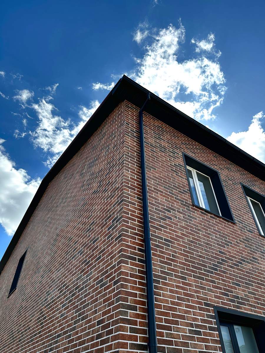 Finishing of office facade in Kyiv region with thermopanels