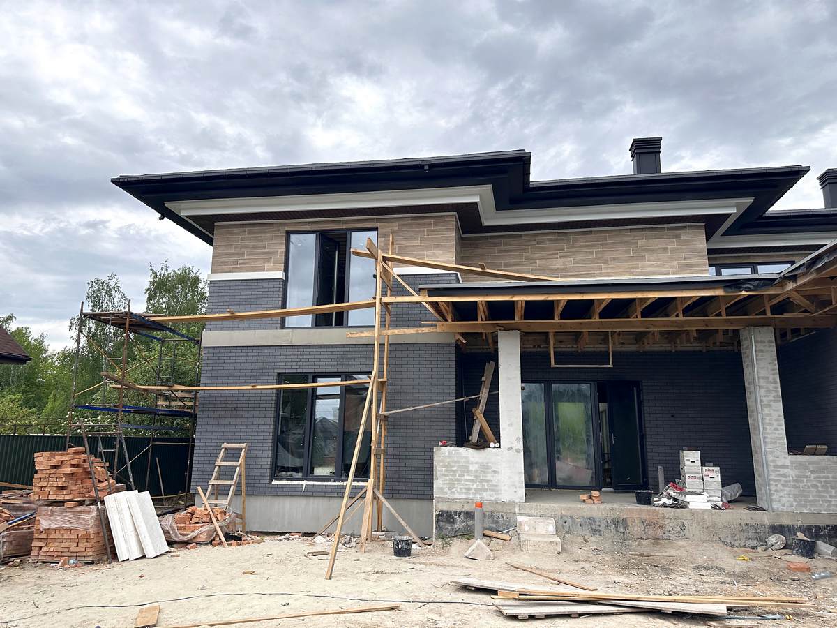 Thermal panels with clinker tiles for house insulation in Kyiv region