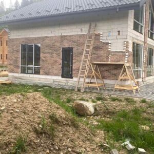 Lucrări de fațadă cu panouri termice în regiunea Ivano-Frankivsk