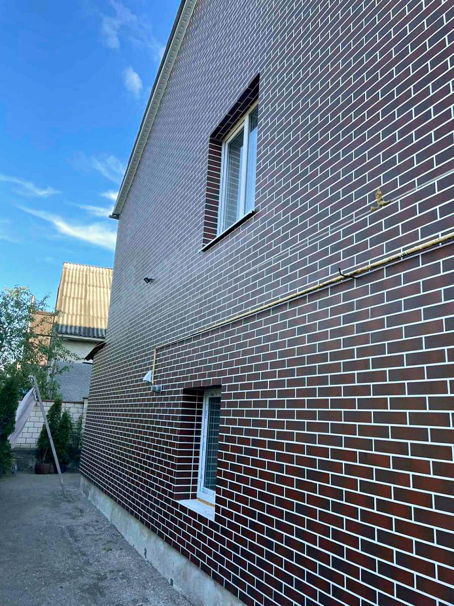 The result of facade insulation with thermal panels in Zhmerynka