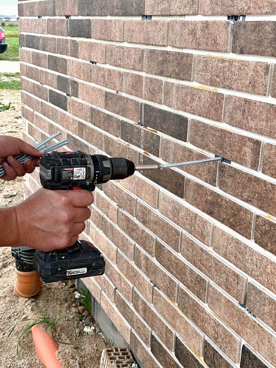 The process of installing thermal panels in the Czech Republic