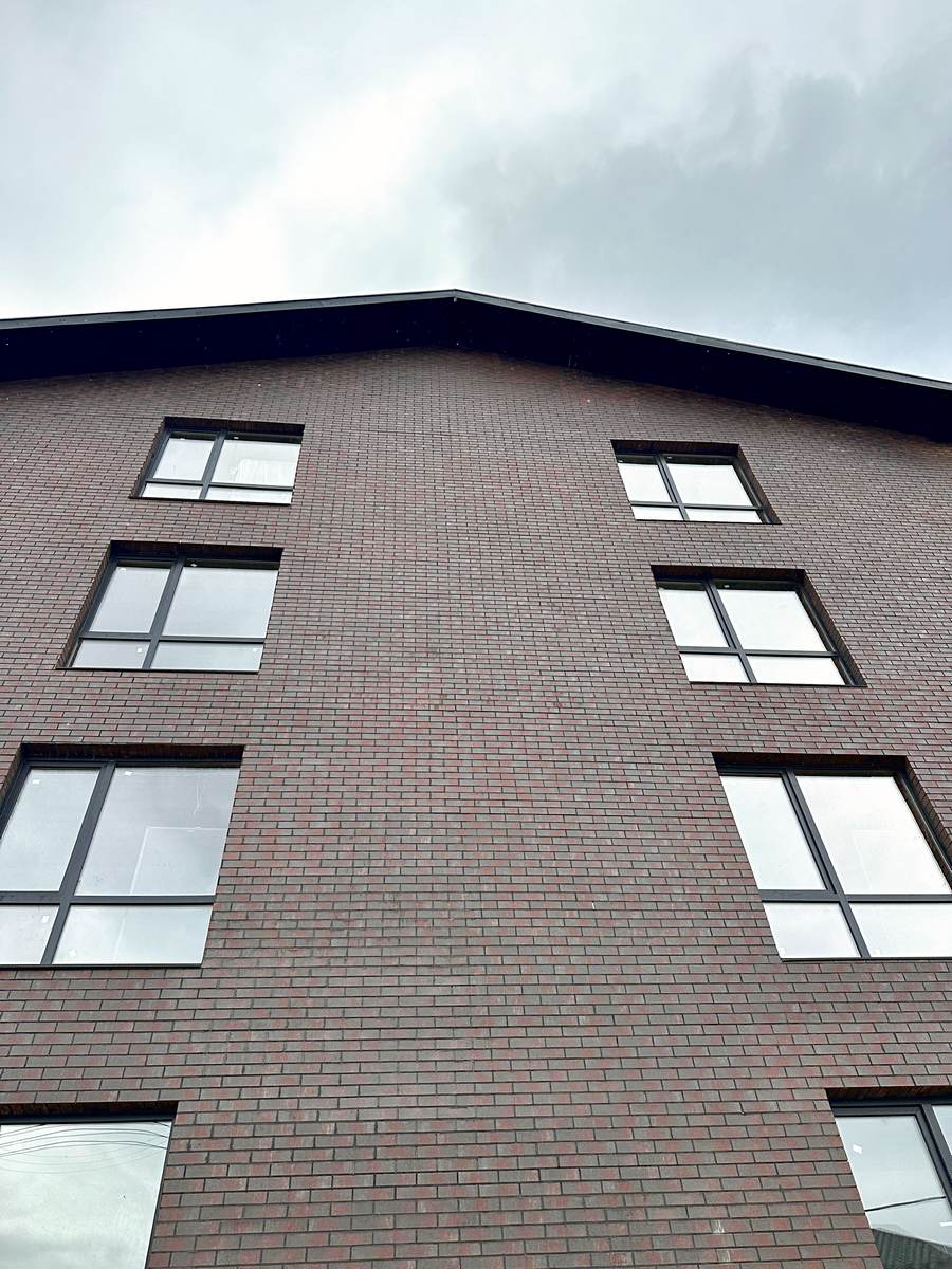 Finished facade with Paradyz SEMIR ROSA ELEWACJA tiles