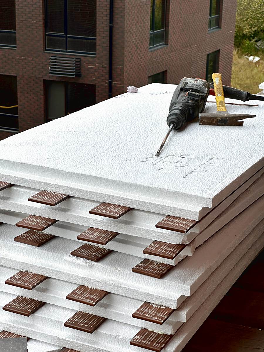 Fast installation of thermal panels in the residential complex ‘My Bavaria’