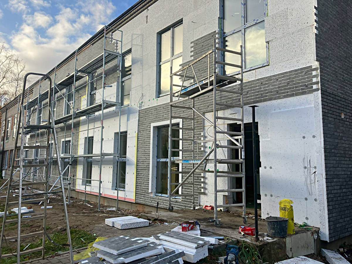 Instalarea panourilor termice cu izolație EPS-80