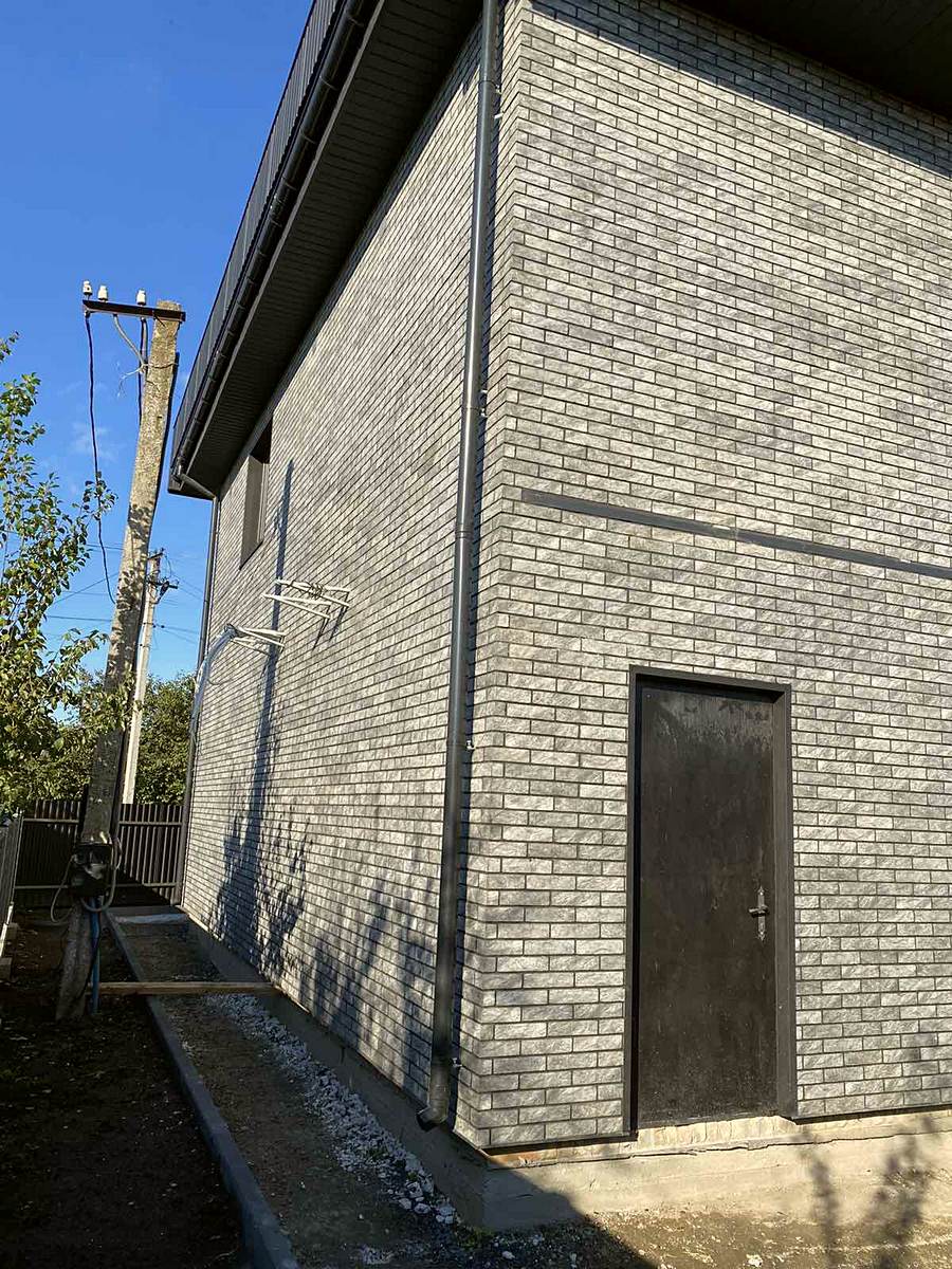 Izolarea unei case din Busk cu ajutorul panourilor termice