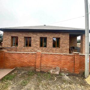 Stylowa fasada z panelami termicznymi Royal Facade w Krzywym Rogu