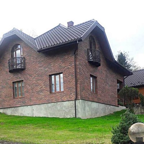 Dekorative Fassadenverkleidung mit Cerrad-Ziegeln