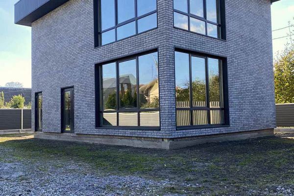 Facade insulation with clinker panels